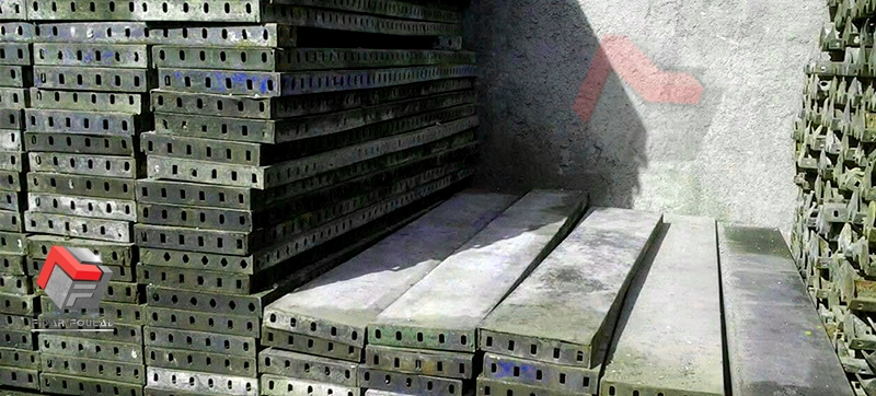 قالب فلزی دست دوم