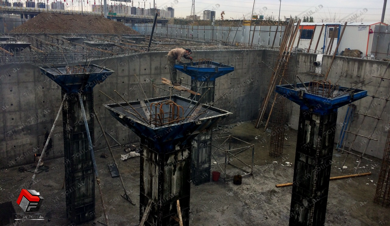 قالب سرستون